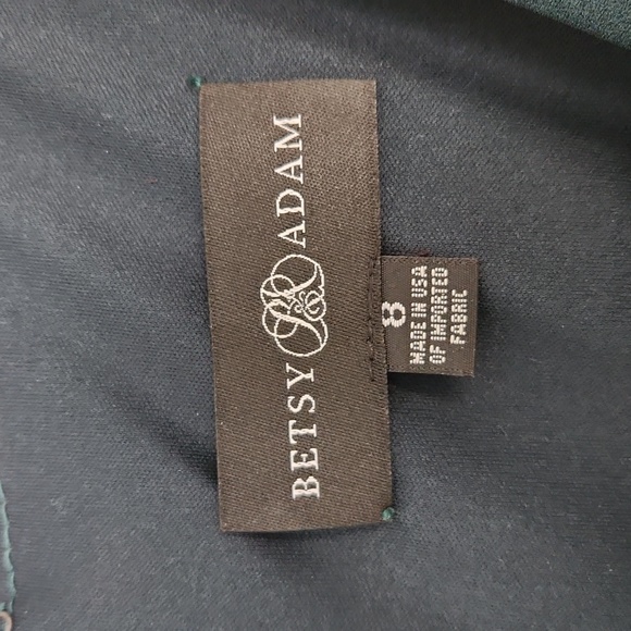 Formal full-length Mother of the bride or groom - Picture 7 of 7